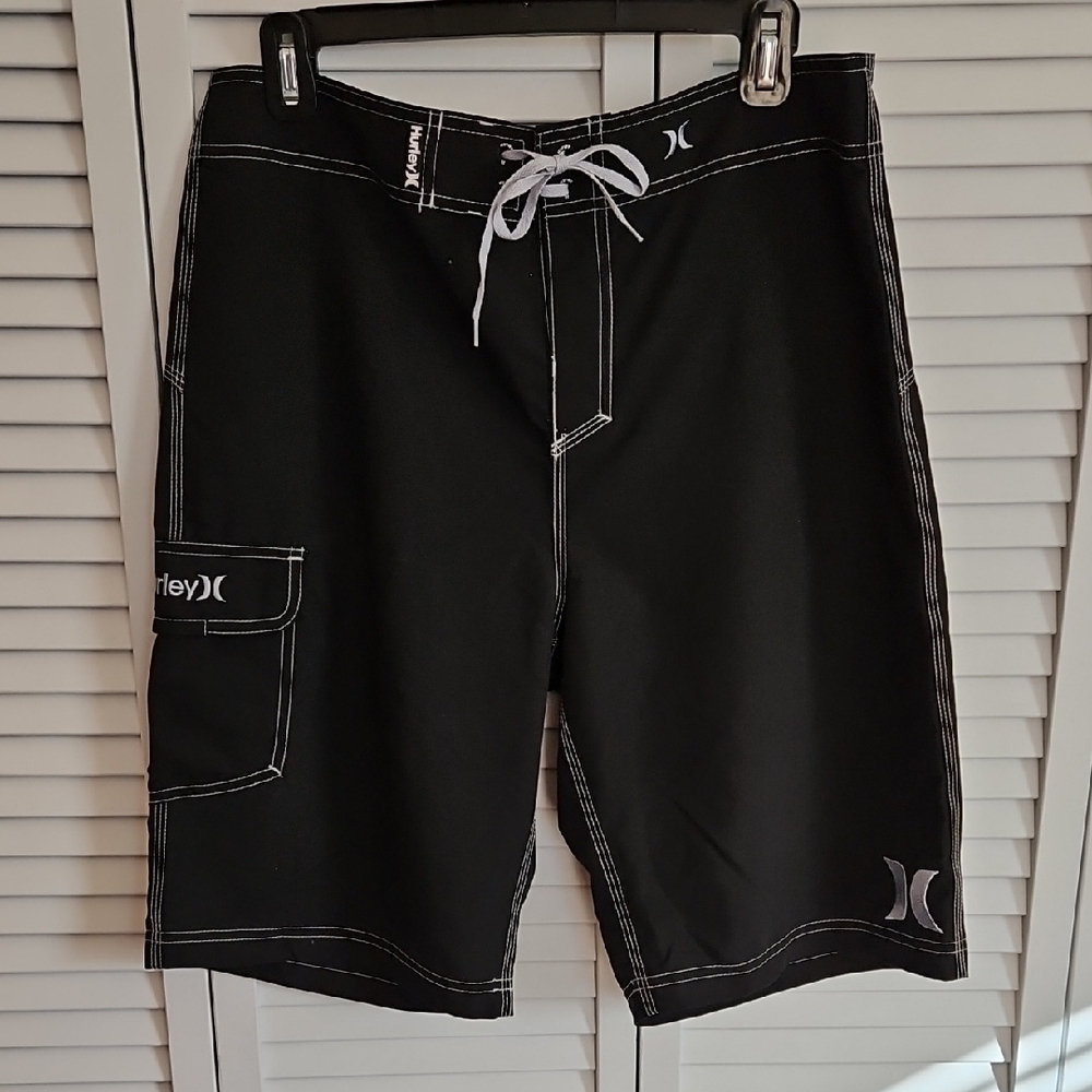HURLEY MENS 22" BLACK BOARD SHORTS sz 32